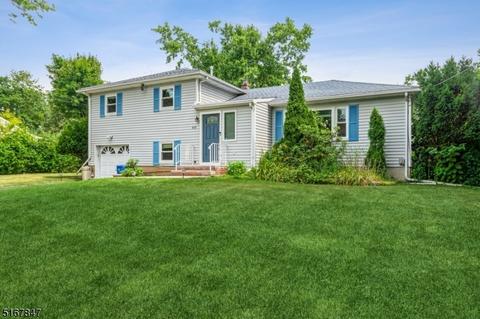 449 Valley Rd, Gillette, NJ 07933 photo 5