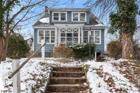831 Dixie Ln, Plainfield, NJ 07062 photo 1