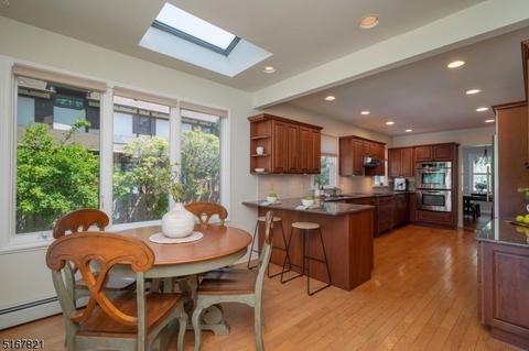 67 Elm St, Summit, NJ 07901 photo 17