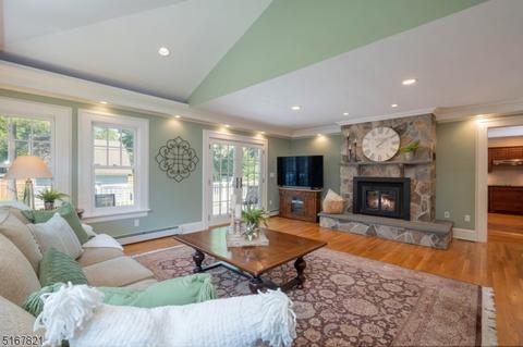 67 Elm St, Summit, NJ 07901 photo 9