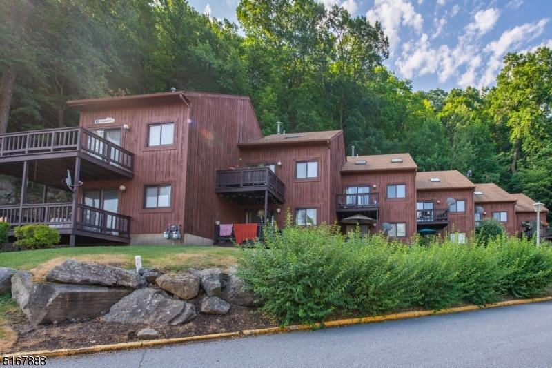 3 Steamboat Dr 10, Vernon, NJ 07462 19 Photos MLS 3798051 Movoto