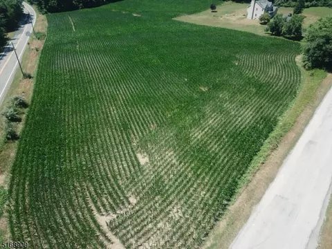 3 Mt Salem Rd, Wantage Twp, NJ 07461