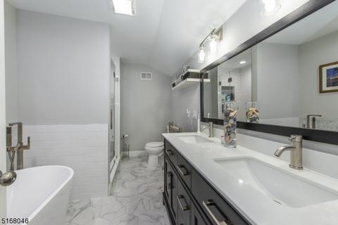 4 Spring Hill Ct, Randolph, NJ 07869 photo 27