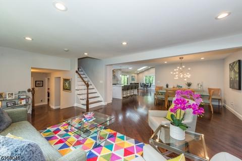 4 Spring Hill Ct, Randolph, NJ 07869 photo 4