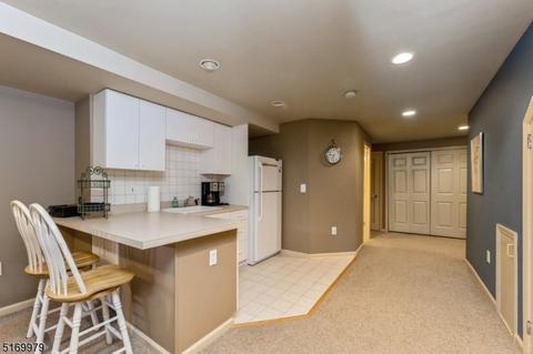 2 Farmstead Ln, Wayne, NJ 07470 photo 28
