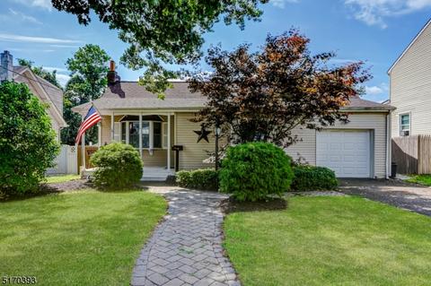 324 Runyon Ave, Middlesex, NJ 08846 photo 1