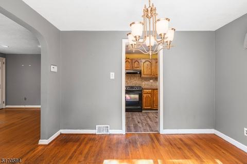 41 Newton Rd, Wayne, NJ 07470 photo 10