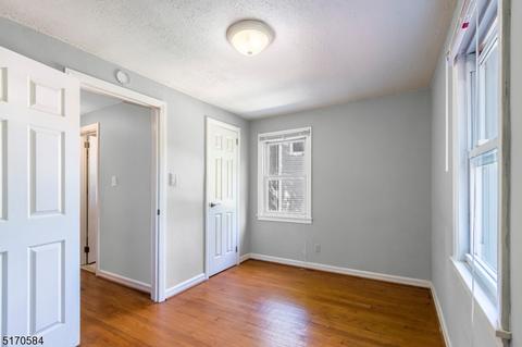 41 Newton Rd, Wayne, NJ 07470 photo 18