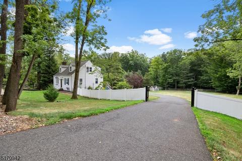 1 Stirling Rd, Warren, NJ 07059 photo 1