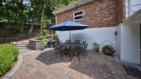 17 Alpine Dr, Wayne, NJ 07470 photo 31