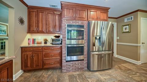 17 Alpine Dr, Wayne, NJ 07470 photo 15