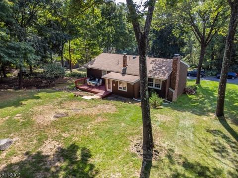 14 Pine Ter, Wayne, NJ 07470 photo 9
