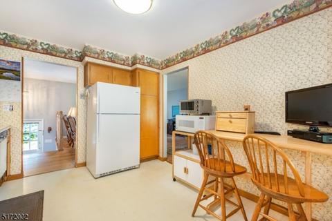 14 Pine Ter, Wayne, NJ 07470 photo 24