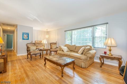 14 Pine Ter, Wayne, NJ 07470 photo 15