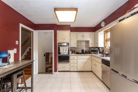 757 Andover Rd, Union, NJ 07083 photo 5