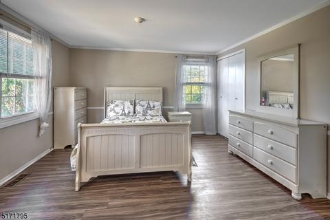 9 Abbott Rd, Somerset, NJ 08873 photo 13