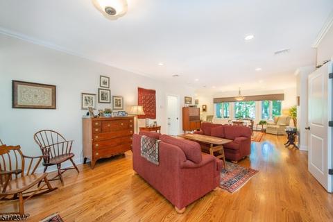 46 Wilson Ave, Wayne, NJ 07470 photo 4