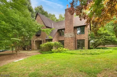 4 Ashley Rd, West Orange, NJ 07052