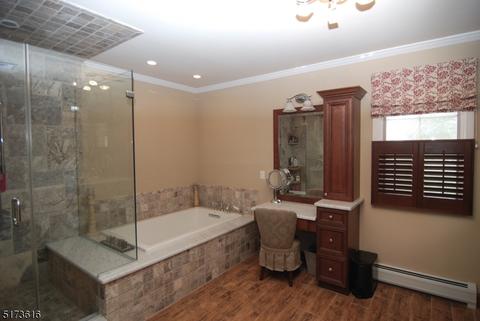 240 Killarney Dr, Berkeley Heights, NJ 07922 photo 19