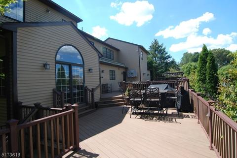 240 Killarney Dr, Berkeley Heights, NJ 07922 photo 34