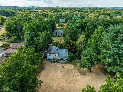 57 Valley Rd, Hampton, NJ 08827 photo 1