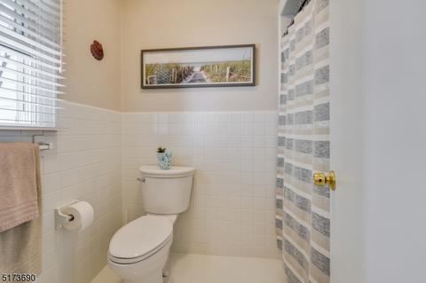 83 Webster Dr, Berkeley Heights, NJ 07922 photo 25
