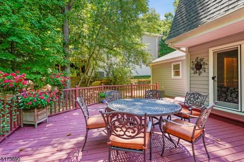 83 Webster Dr, Berkeley Heights, NJ 07922 photo 32