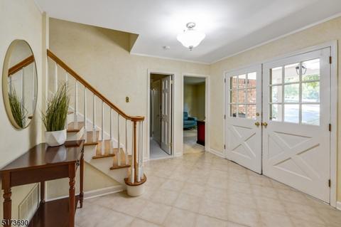 83 Webster Dr, Berkeley Heights, NJ 07922 photo 2