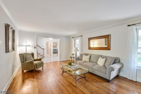 83 Webster Dr, Berkeley Heights, NJ 07922 photo 5