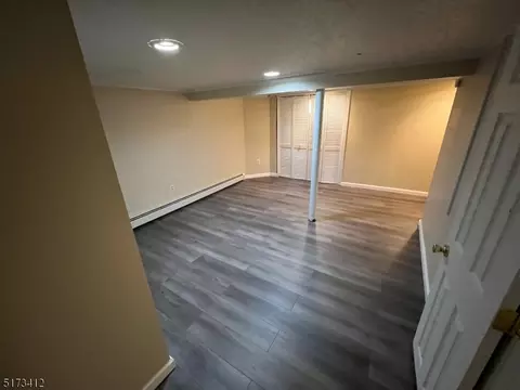 20 Windsor Pl, Nutley, NJ 07110 photo 24