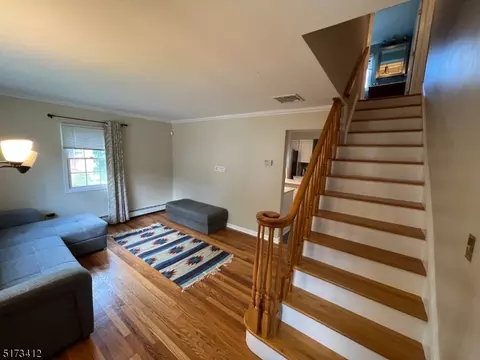 20 Windsor Pl, Nutley, NJ 07110 photo 15