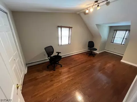 20 Windsor Pl, Nutley, NJ 07110 photo 18