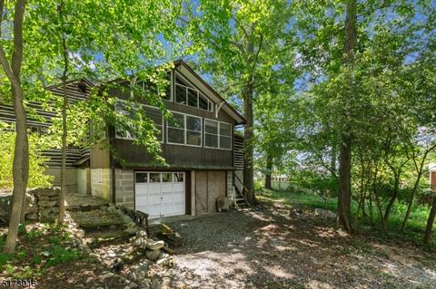 96 Algonquin Trl, Wayne, NJ 07470 photo 5
