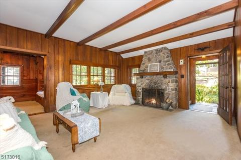 96 Algonquin Trl, Wayne, NJ 07470 photo 6