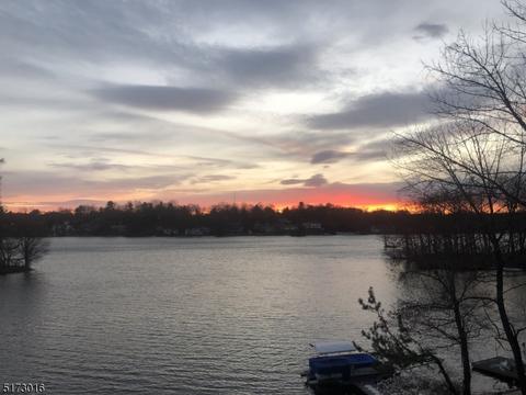 96 Algonquin Trl, Wayne, NJ 07470 photo 1