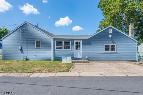 12 Milton Pl, Wanaque Boro, NJ 07420 photo 21