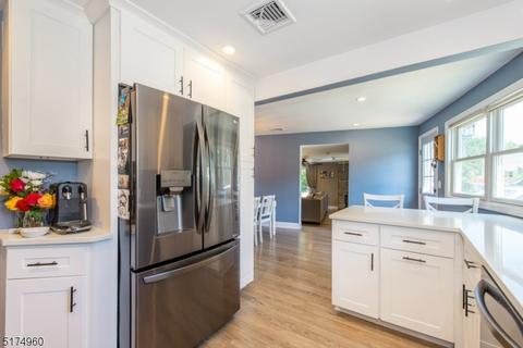 12 Milton Pl, Wanaque Boro, NJ 07420 photo 12