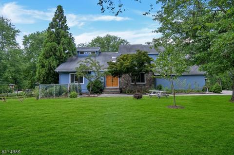 11 Maple Run, Bernards, NJ 07920 photo 1