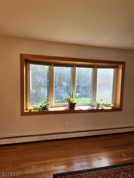 126 Stout Ave, Middlesex, NJ 08846 photo 2