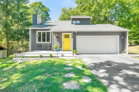 40 Lynn Dr, Byram Township, NJ 07821 photo 1