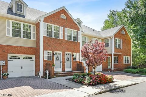 11 Berkeley Sq, Berkeley Heights, NJ 07922 photo 1
