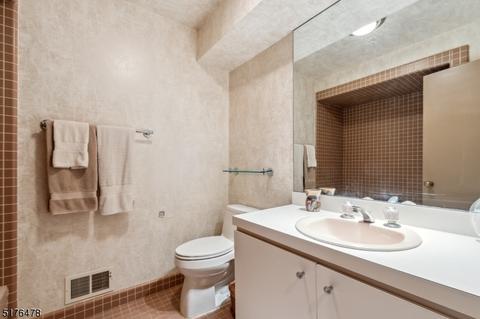 9 Deer Path, Warren, NJ 07059 photo 27