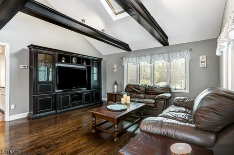 8 Old Forge Dr, Warren, NJ 07059 photo 11