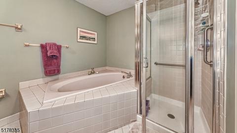 33 Birch Ln, Wayne, NJ 07470 photo 25