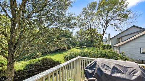33 Birch Ln, Wayne, NJ 07470 photo 17