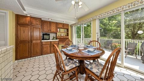 33 Birch Ln, Wayne, NJ 07470 photo 12