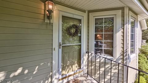 33 Birch Ln, Wayne, NJ 07470 photo 3