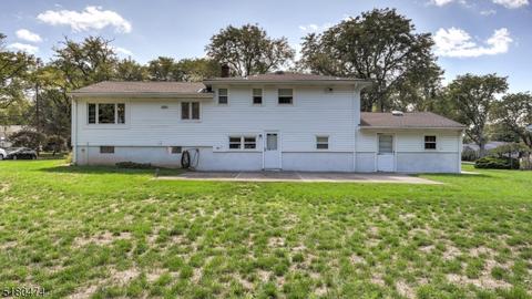 15 Robin Rd, Wayne, NJ 07470 photo 32