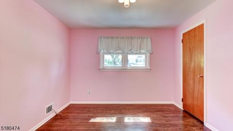 15 Robin Rd, Wayne, NJ 07470 photo 21