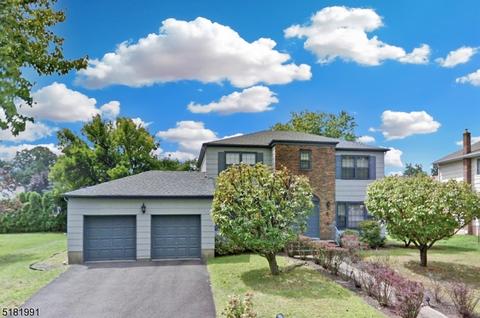 30 Benjamin Dr, Springfield, NJ 07081 photo 1